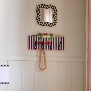 Patience Brewster Gloria Alligator Wall Hook