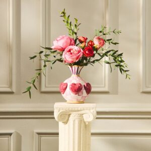 Collectors Series: Vase Edition – Heart Vase