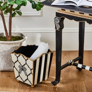 Pretty as a Bow Waste Bin