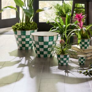Rosy Check Extra Large Garden Pot – Emerald Check