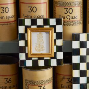 Courtly Check Frame – Courtly Check, 2.5″ x 3″