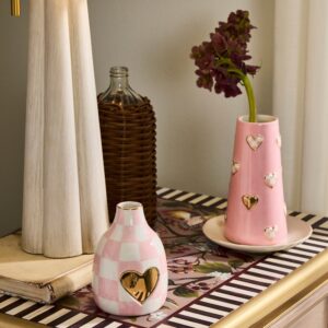 Check Heart Vase